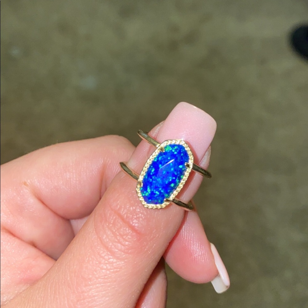 🤍 RARE 🤍 Kendra Scott Elyse Royal Blue opal ring